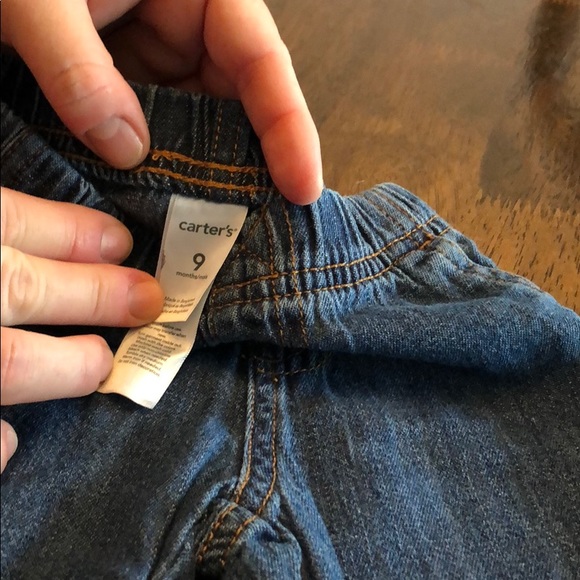 Carter’s super soft 9mo jeans - Picture 3 of 3